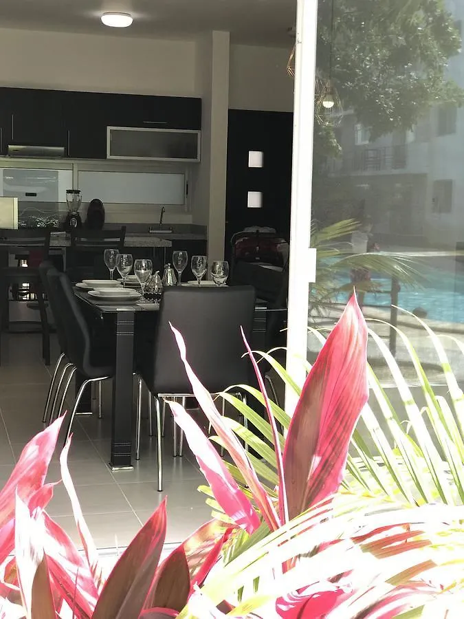 Aparthotel Beach Haus-Punta Estrella